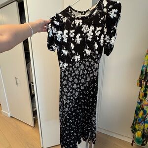 Michael Kors Jersey Embroidered dress